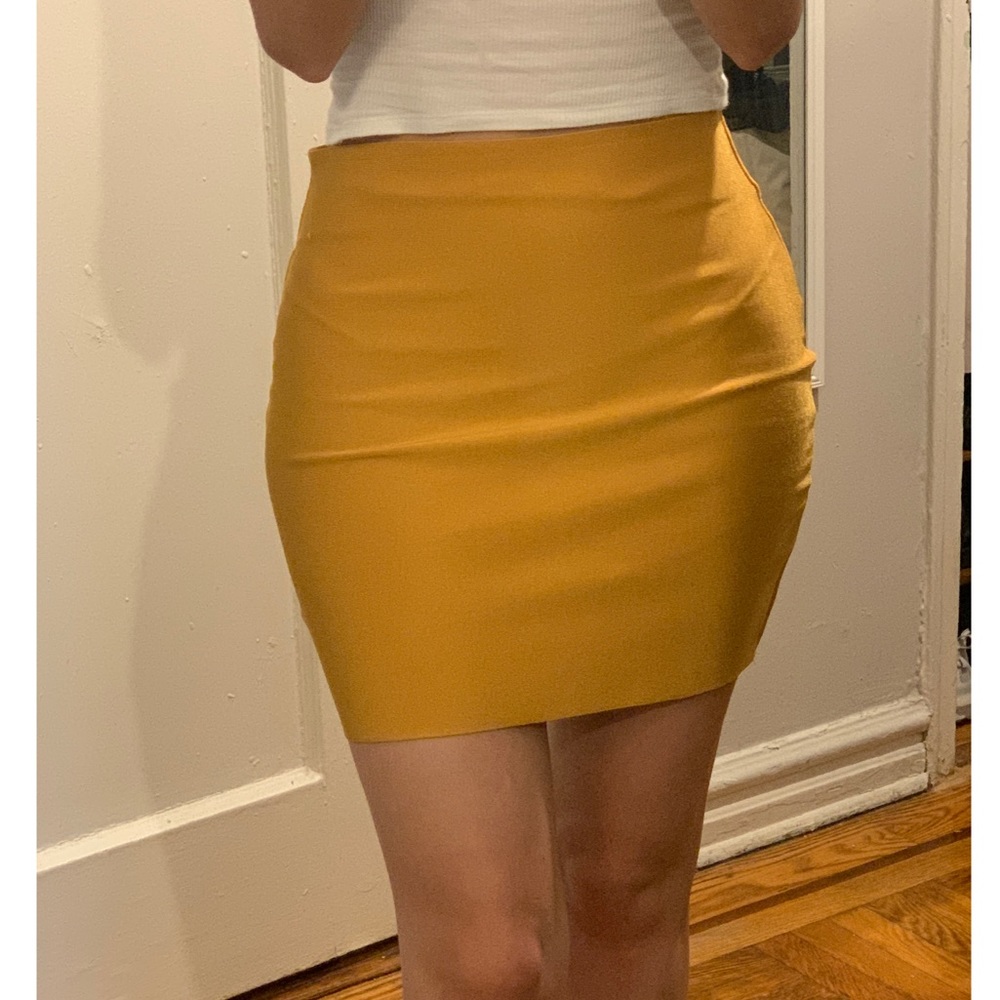 Forever 21 WOW Couture Gold Mini Skirt